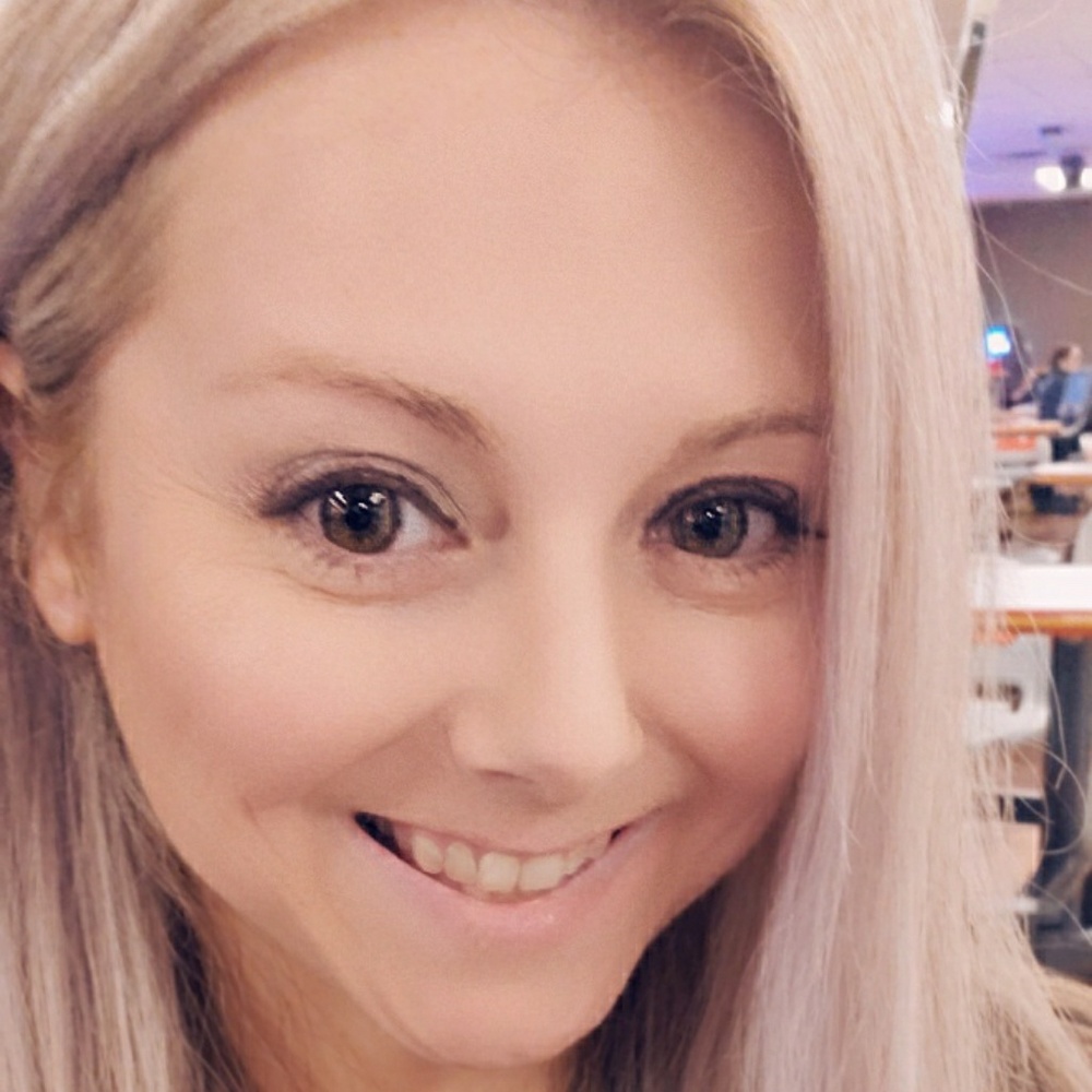 Meet your Posher, Ashley